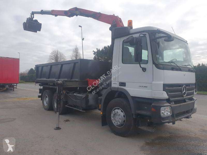 Camion Mercedes bi-benne Actros 3336 6x4 Euro 4 grue occasion - Photo 2