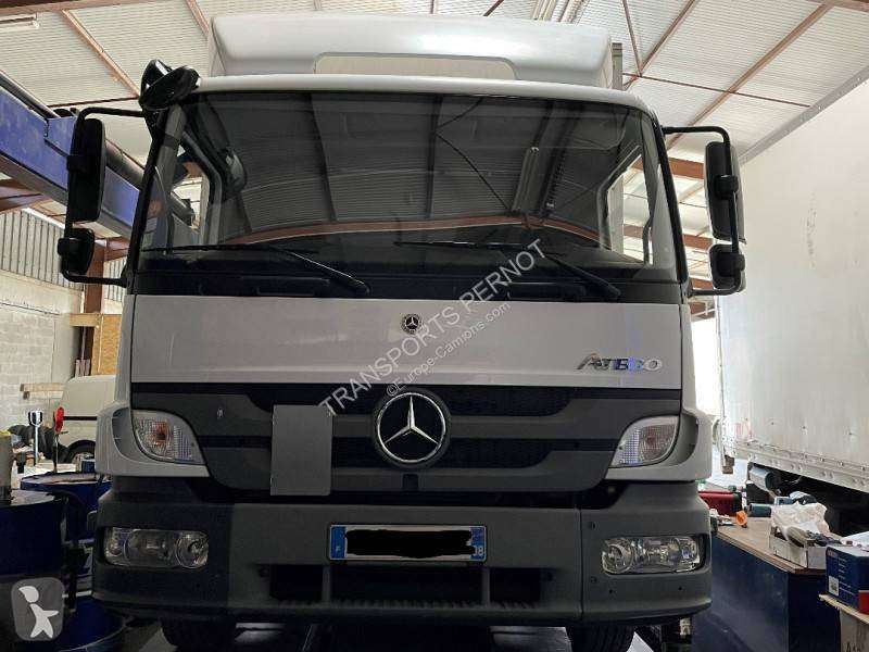 Camion Mercedes fourgon Atego 1218 Gazoil Euro 5 hayon occasion - Photo 1
