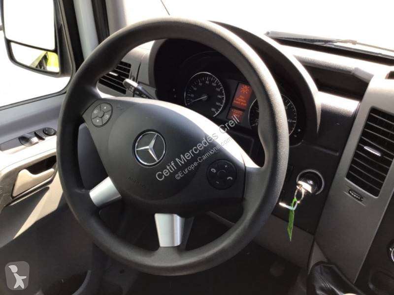 Fourgon utilitaire Mercedes Sprinter 215 CDI 4x2 Gazoil occasion - Photo 8